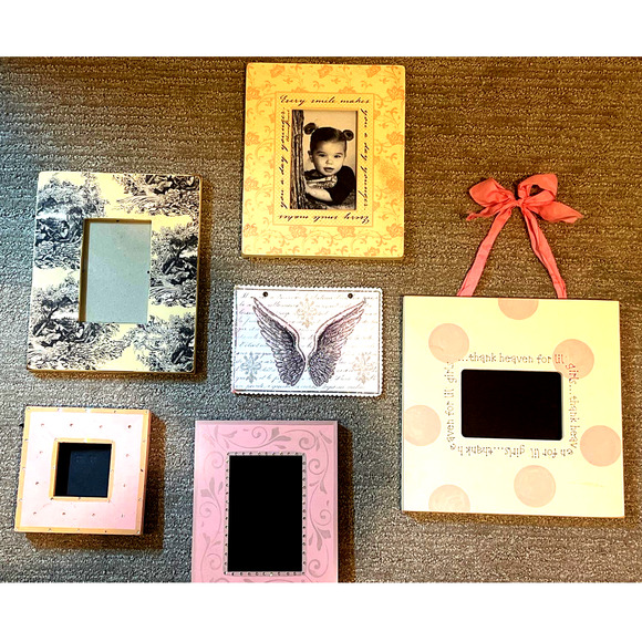 Pretty In Pink Girls Room Decor Frames Candle and Accessories - Picture 4 of 7